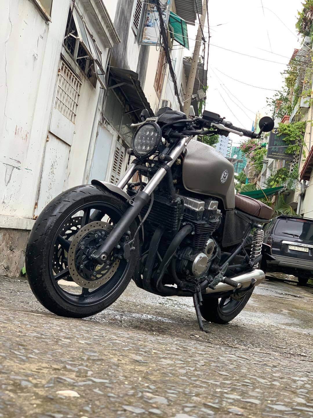 Honda CB750F mod by Tự Thanh Đa