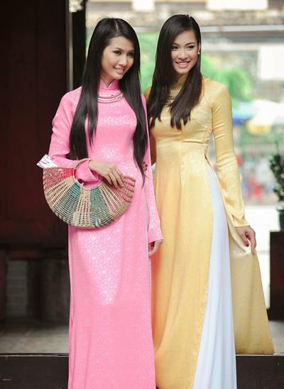 Áo dài lụa gấm cao cấp 7